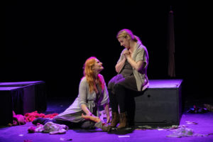 Třetí prst na levé ruce, Kateřina Schauerová, Marek Sucharda, Praha