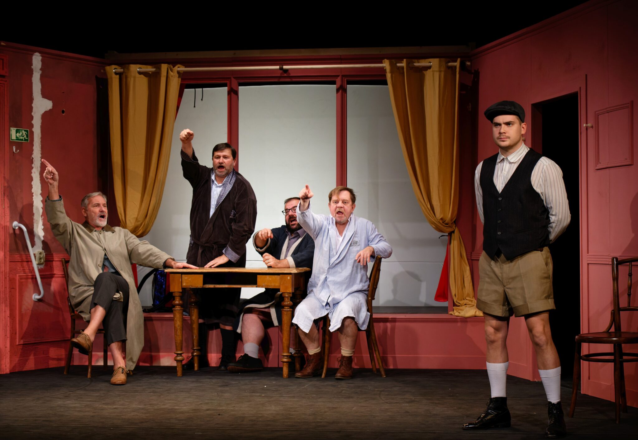 Bylo nás pět (tenkrát) | Divadlo Na Jezerce, Praha