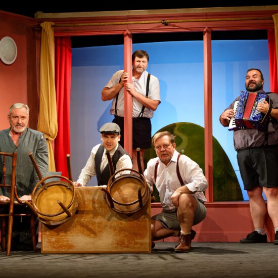 Bylo nás pět (tenkrát) | Divadlo Na Jezerce, Praha